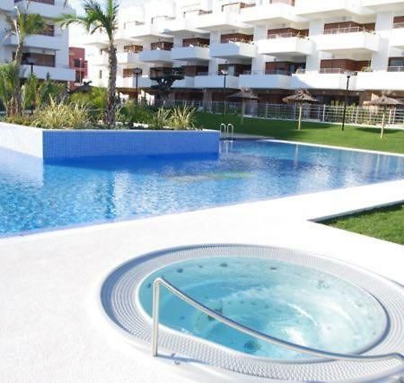 Oriuelha Costa Terrazas De Campoamor Dehesa de Campoamor  Exterior photo
